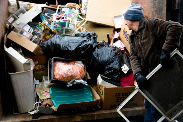 Best Construction Debris Removal  in St Joseph, IL
